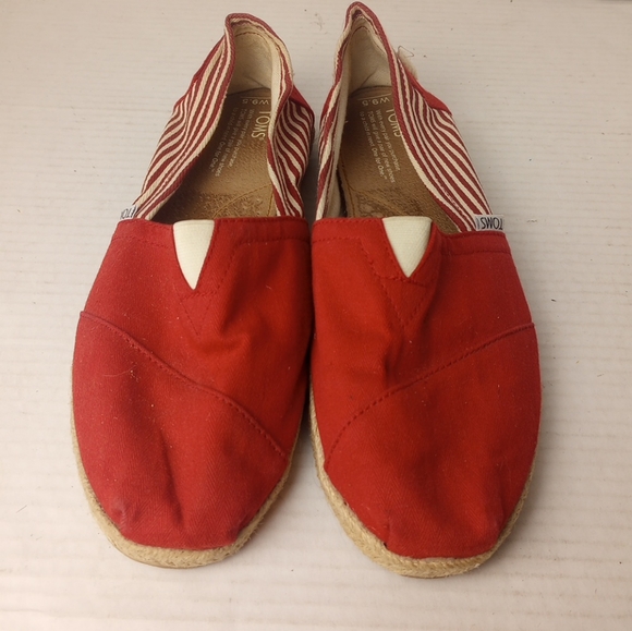 TOMS Slip On Comfort Flats Shoes, Red White,Womens Size 9.5 - Picture 3 of 9